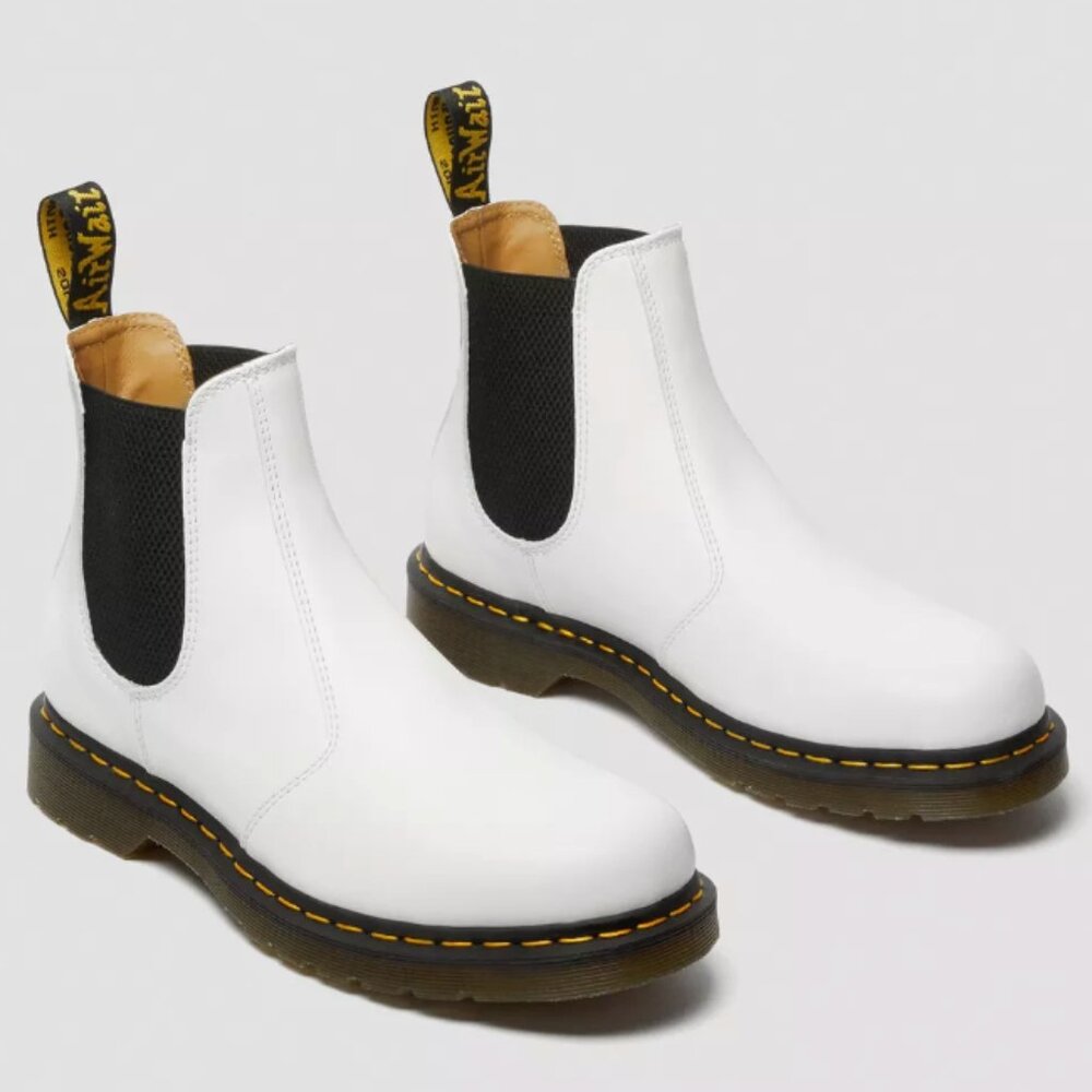 NWOT Dr. Martens White Chelsea Smooth Leather Boots With Yellow Stitch | Size 8
